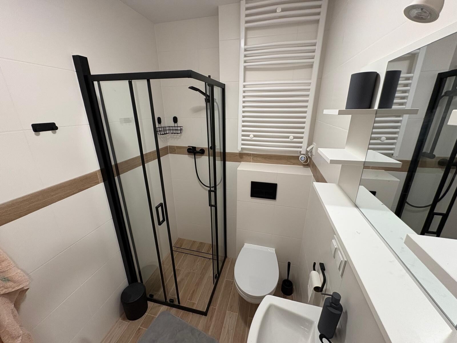 Apartament deluxe StayVora